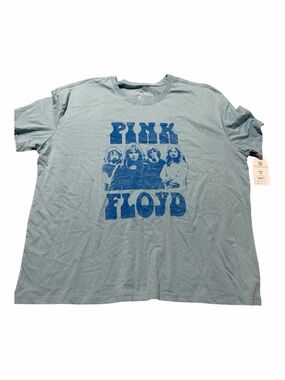 NWT Pink Floyd Graphic Band Tee Rhinestones Women’s Size 3XL Rock Music Festival
